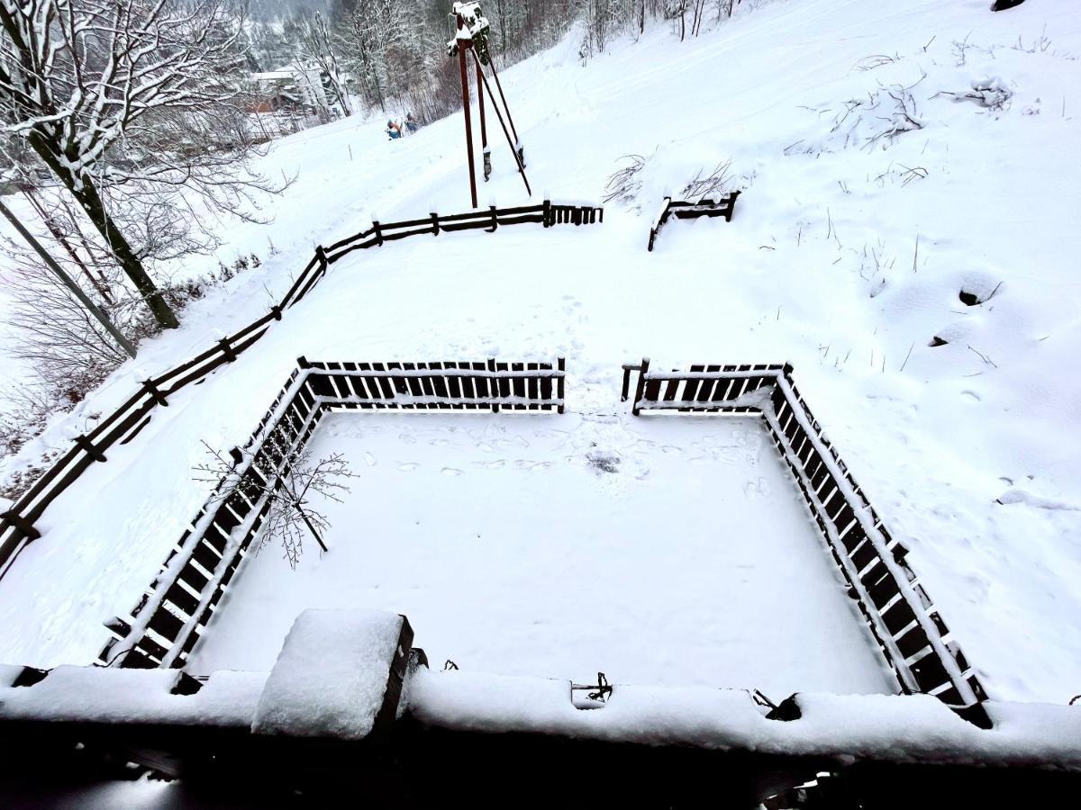 Domek Na Cuplu - Opcjonalnie Balia Jacuzzi Szczyrk Exteriér fotografie