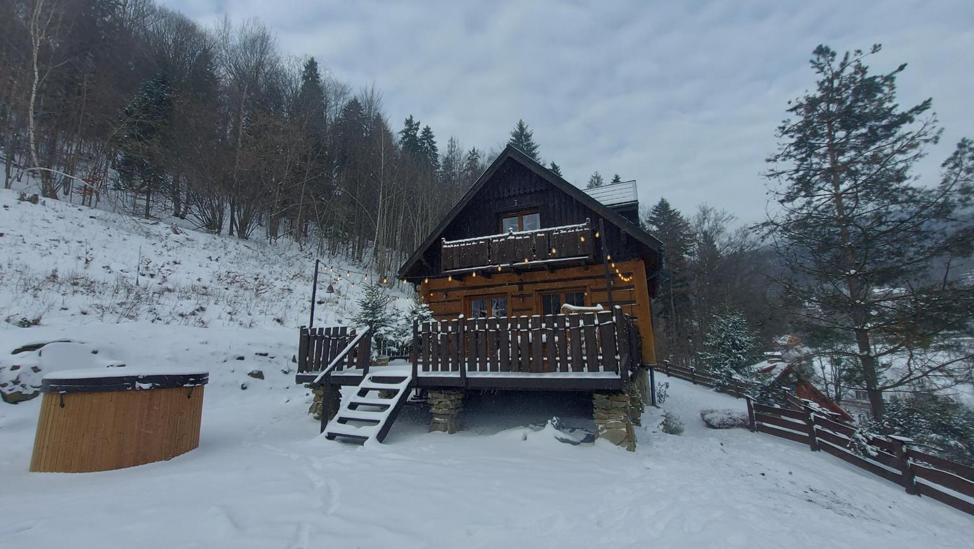 Domek Na Cuplu - Opcjonalnie Balia Jacuzzi Szczyrk Exteriér fotografie